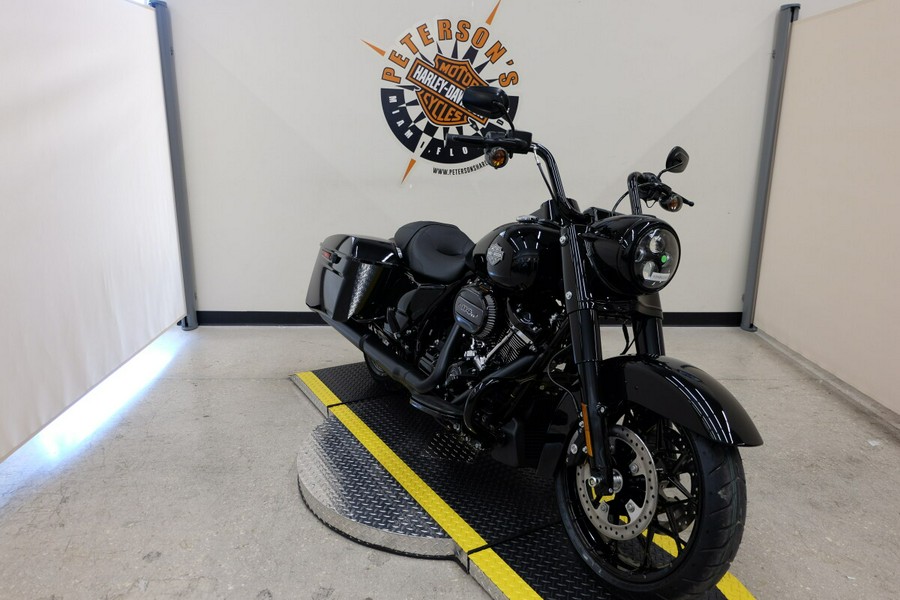 2024 FLHRXS Road King® Special - In Vivid Black