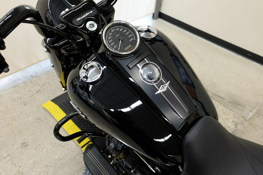 2024 FLHRXS Road King® Special - In Vivid Black
