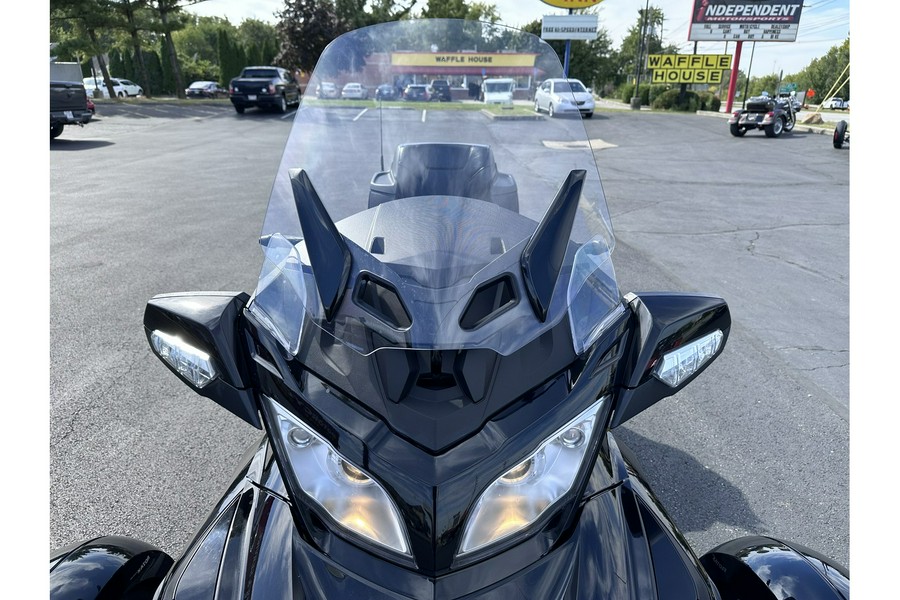 2016 Can-Am Spyder RT