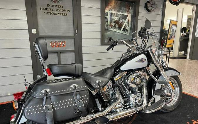 2013 Harley-Davidson® FLSTC - Heritage Softail® Classic