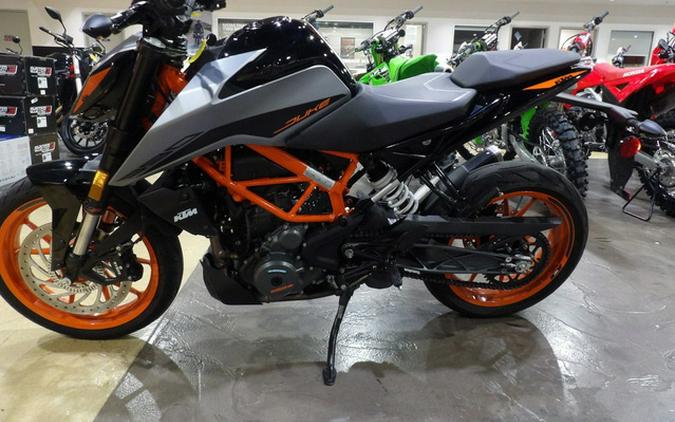 2021 KTM Duke 390