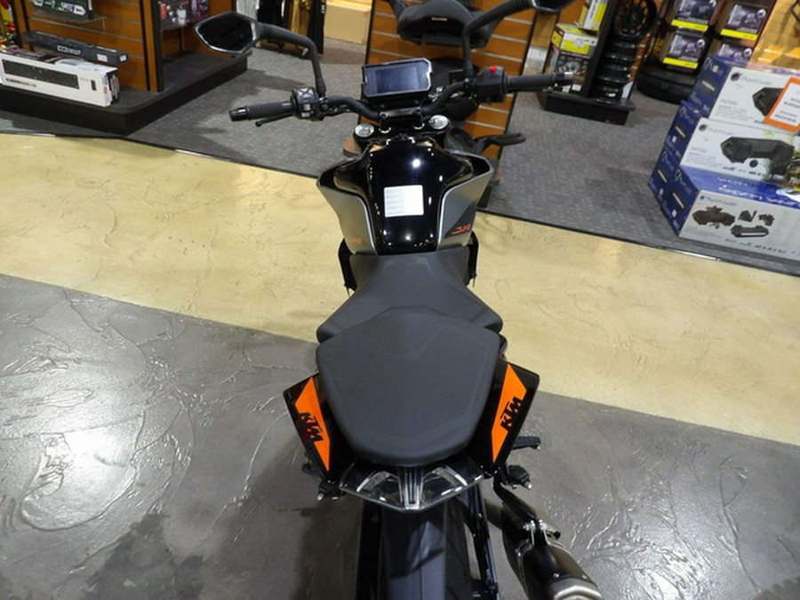 2021 KTM Duke 390