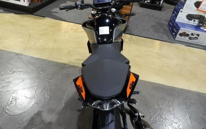 2021 KTM Duke 390