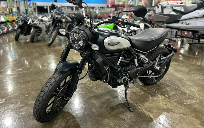 2022 Ducati SCRAMBLER ICON DARK