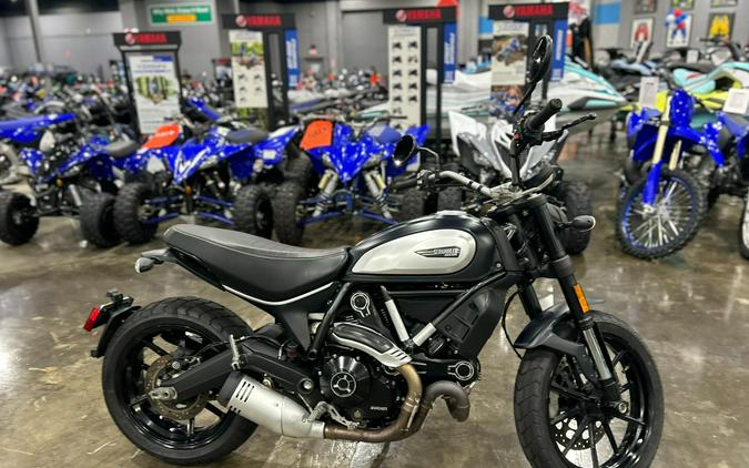 2022 Ducati SCRAMBLER ICON DARK