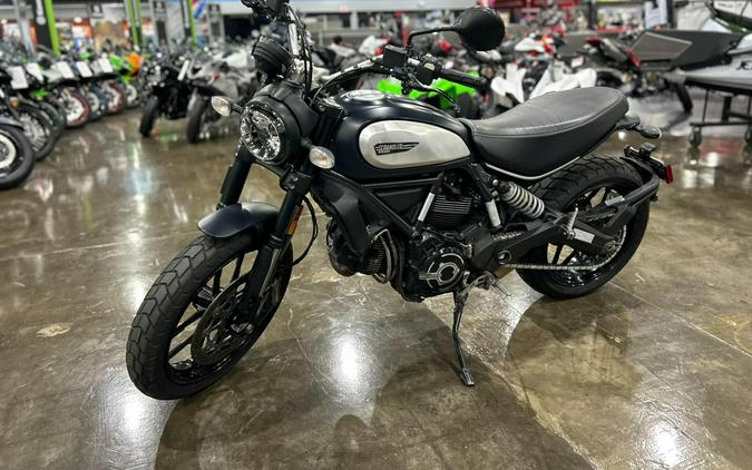 2022 Ducati SCRAMBLER ICON DARK