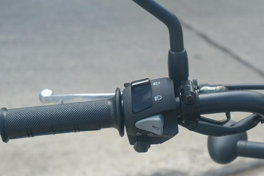 New 2025 HONDA SCL500