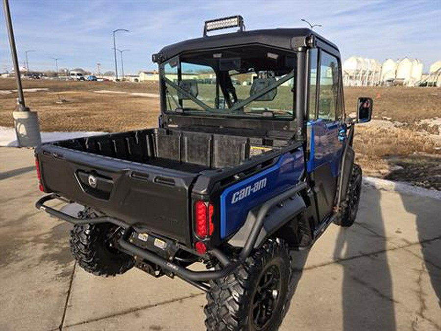 2023 Can-Am Defender Limited