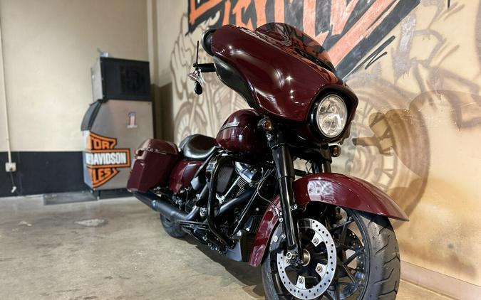 FLHXS 2020 Street Glide® Special