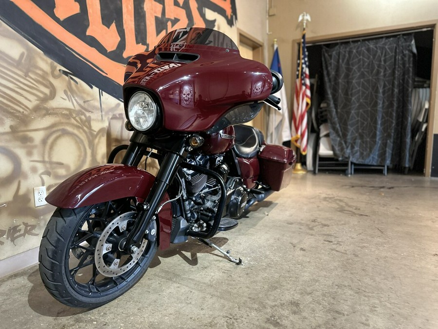FLHXS 2020 Street Glide® Special