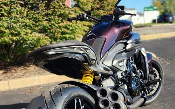 2026 Ducati XDiavel V4 Black Lava