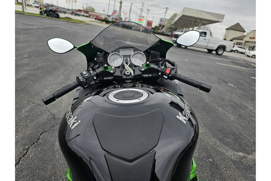 2020 Kawasaki Ninja® ZX™-14R ABS