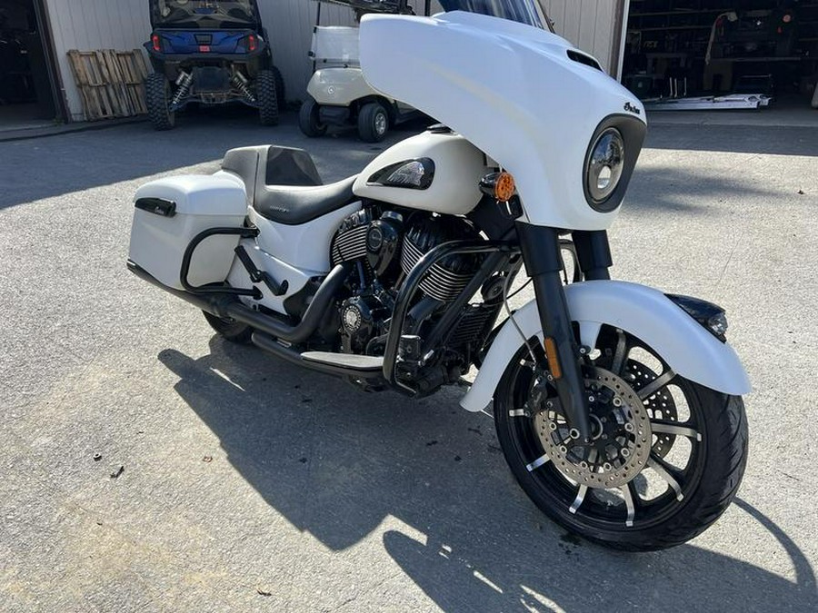 2019 Indian Motorcycle® Chieftain Dark Horse® White Smoke