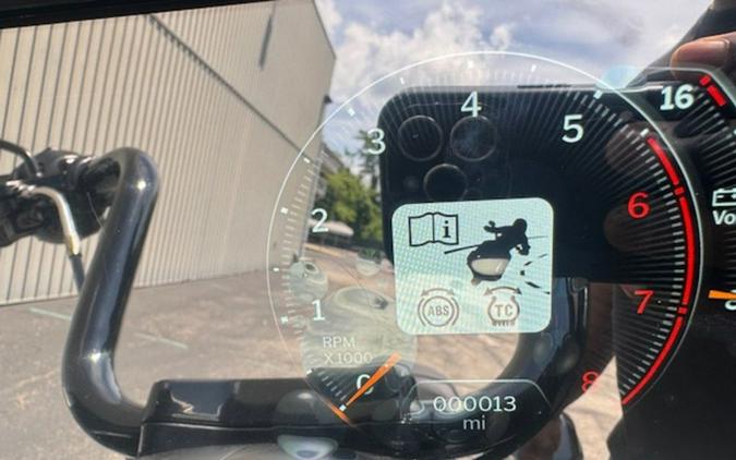 2025 Harley-Davidson FLTRX - Road Glide