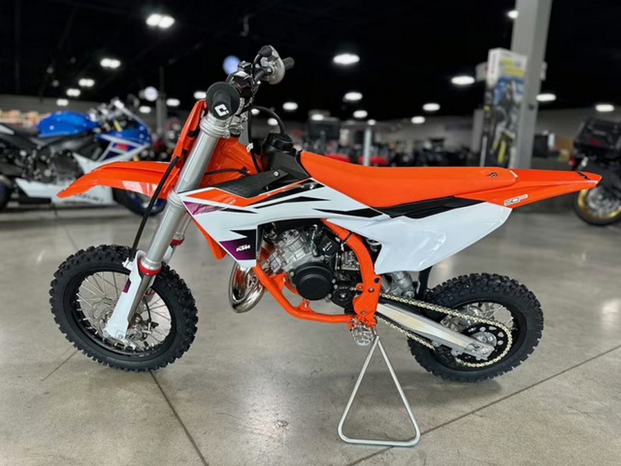 2025 KTM SX
