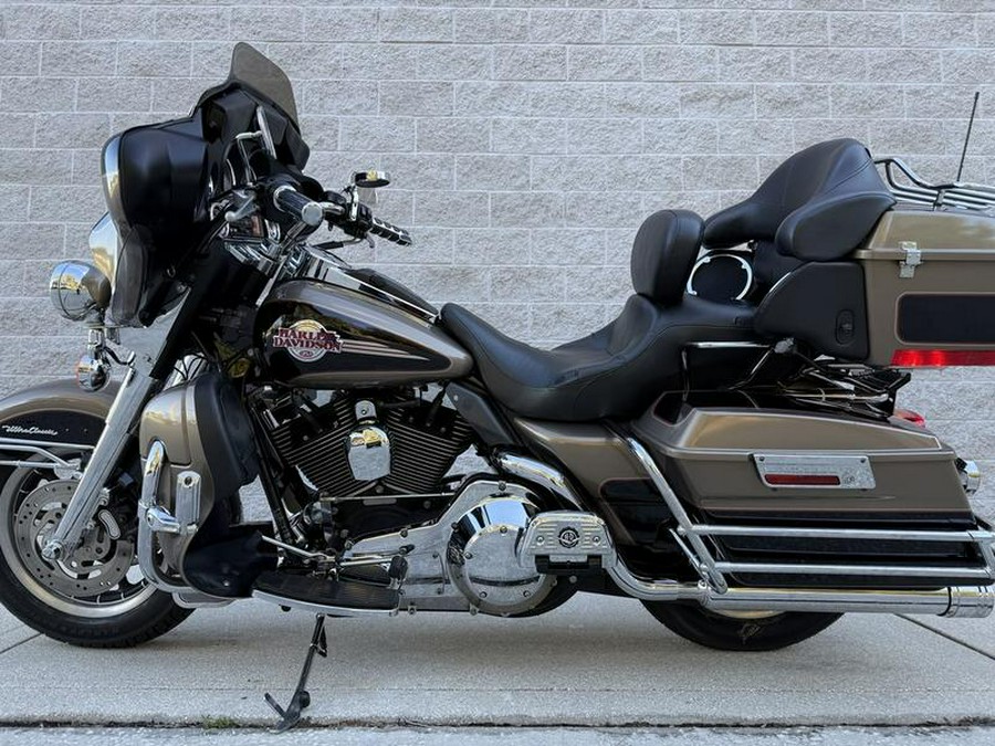 2005 Harley-Davidson® FLHTCUI - Electra Glide® Ultra Classic® Injection