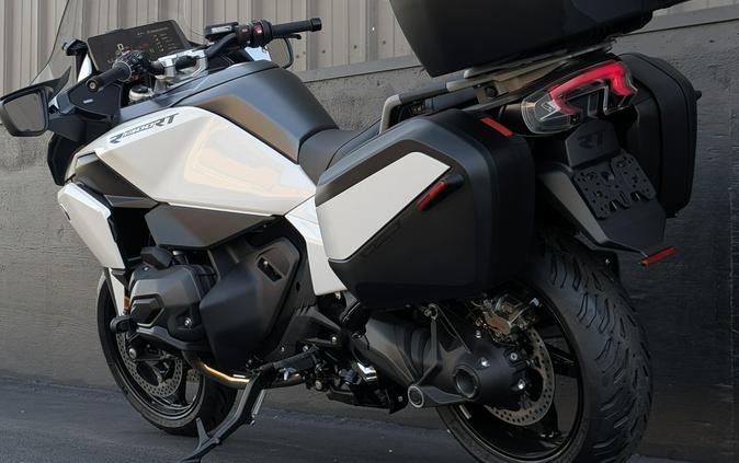 2026 BMW R1300RT