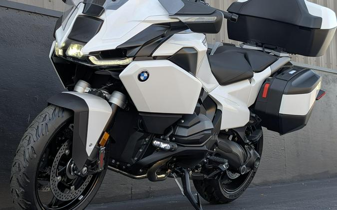 2026 BMW R1300RT