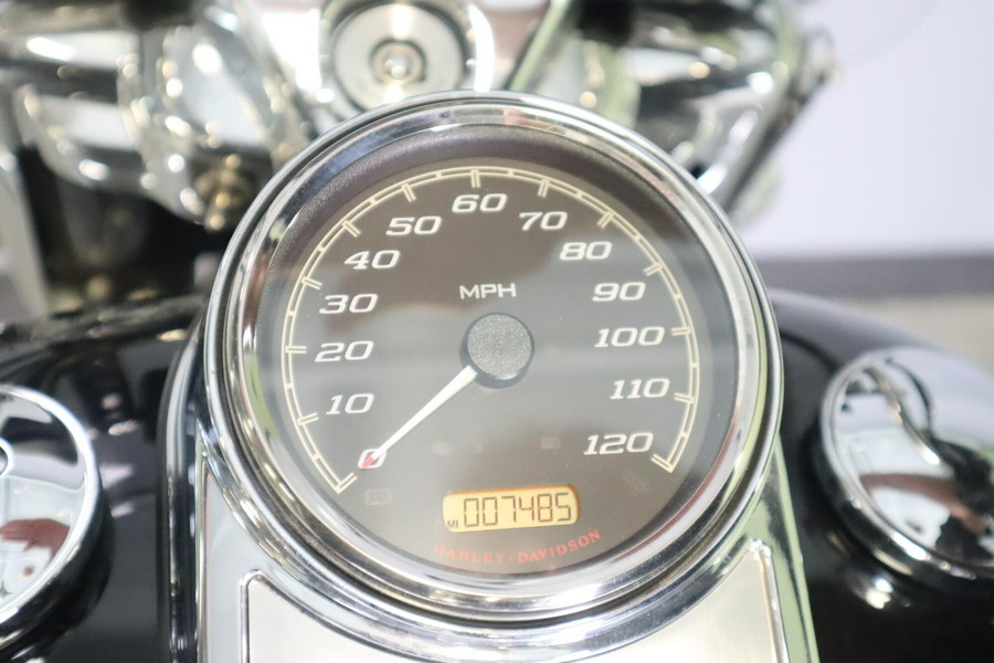 2019 Harley-Davidson Road King (FLHR)