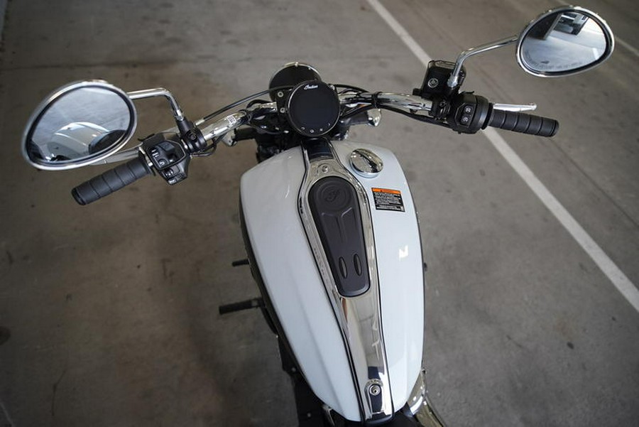 2025 Indian Motorcycle® Scout® Classic Limited +Tech Ghost White Metallic