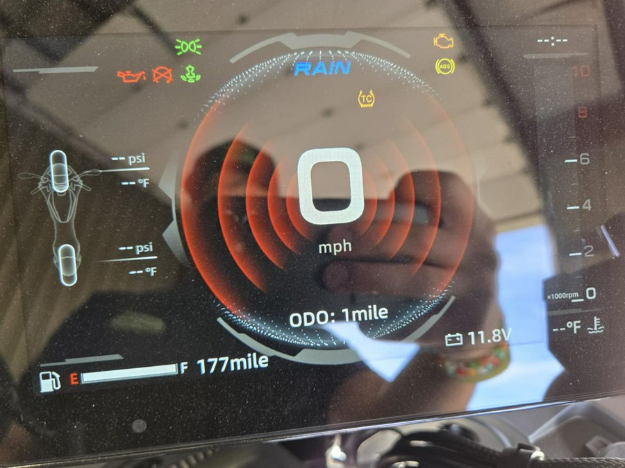 2026 CFMOTO Ibex 800 E