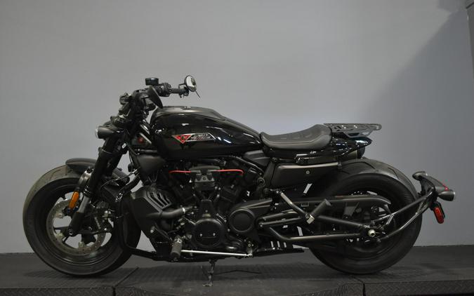 2026 Harley-Davidson Sportster S Vivid Black Black Trim