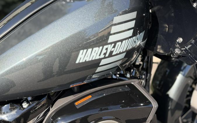 FLTRT 2026 Road Glide 3