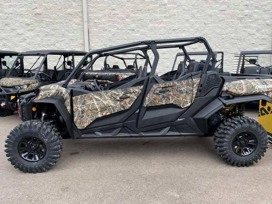 2024 Can-Am® COMMANDER MAX XMR 1000R