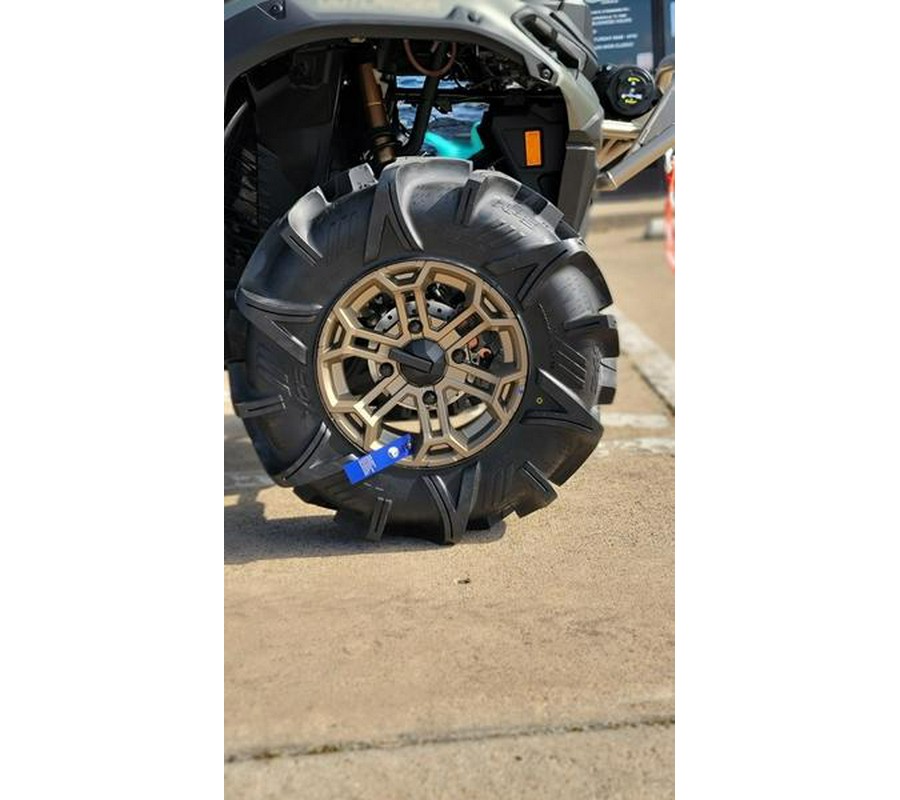 2026 Can-Am® Outlander X mr 1000R Loft Green Satin