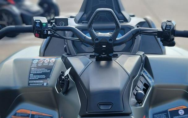 2026 Can-Am® Outlander X mr 1000R Loft Green Satin