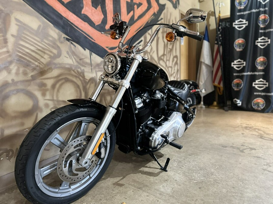 FXST 2022 Softail Standard®