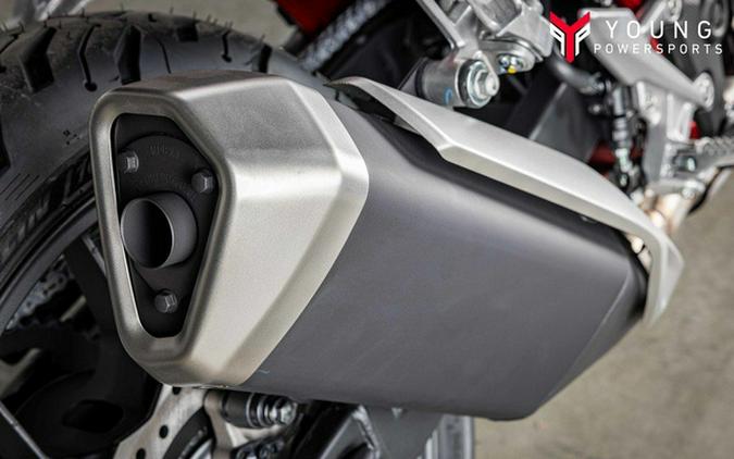 2025 Honda CB750 Hornet