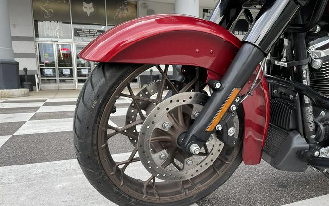 2023 Harley-Davidson® Road Glide® Anniversary
