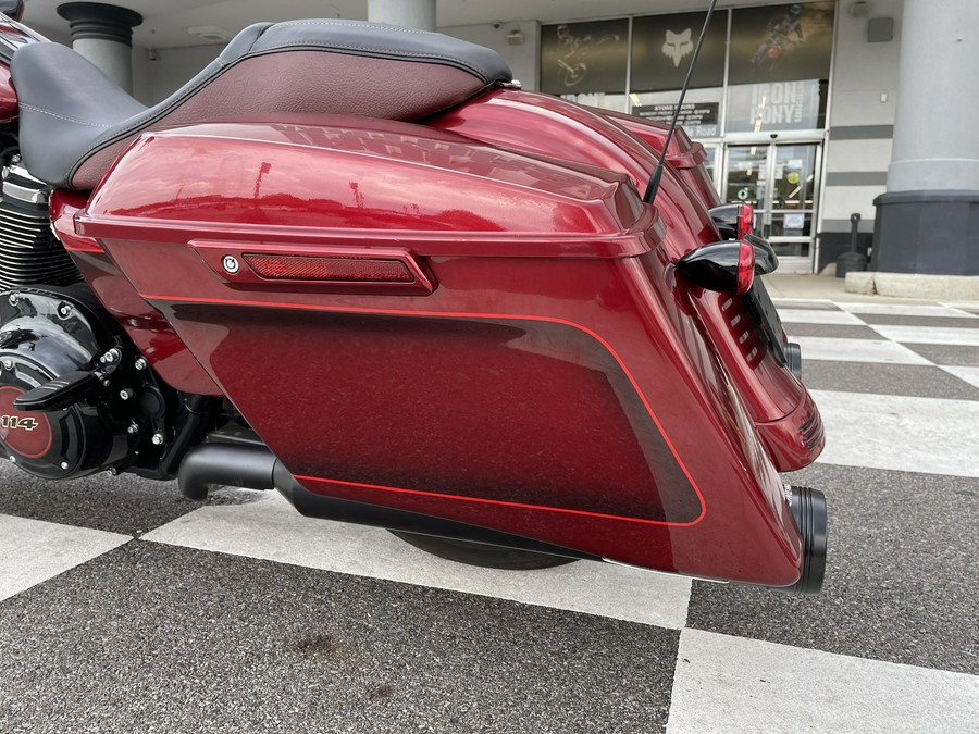 2023 Harley-Davidson® Road Glide® Anniversary