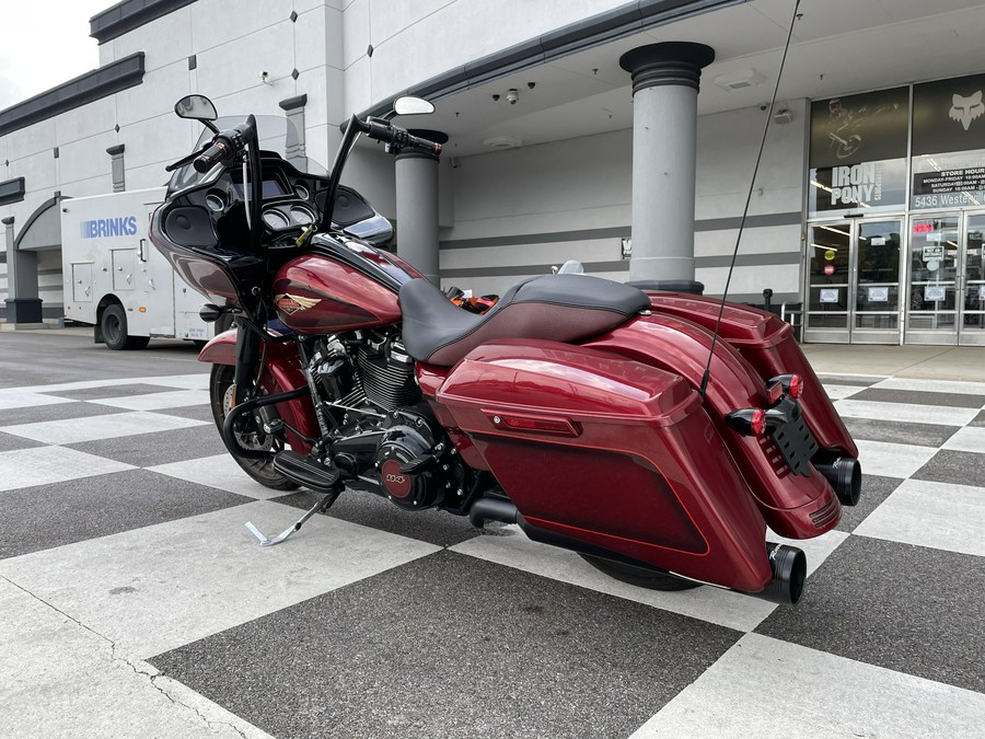 2023 Harley-Davidson® Road Glide® Anniversary