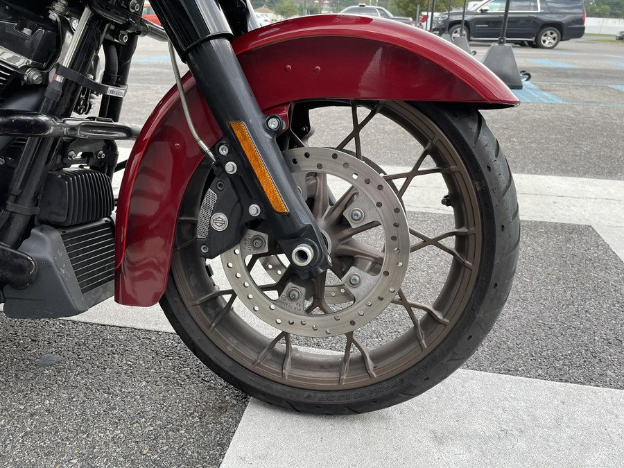 2023 Harley-Davidson® Road Glide® Anniversary