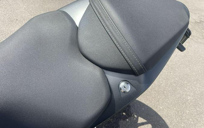 2024 Suzuki GSX-8S CA