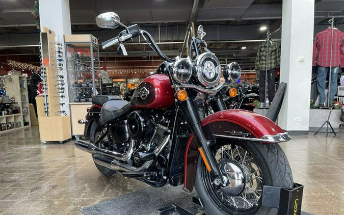 2019 Harley-Davidson Softail FLHC - Heritage Classic