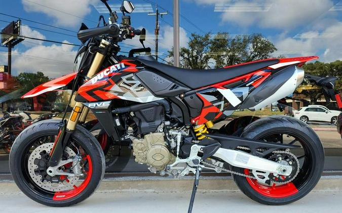 2025 Ducati Hypermotard 698 Mono RVE Graffiti