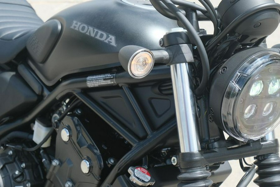 New 2025 HONDA SCL500