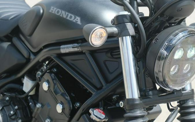 New 2025 HONDA SCL500