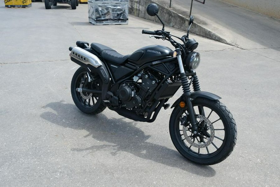 New 2025 HONDA SCL500