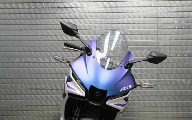 2025 YAMAHA YZF-R3