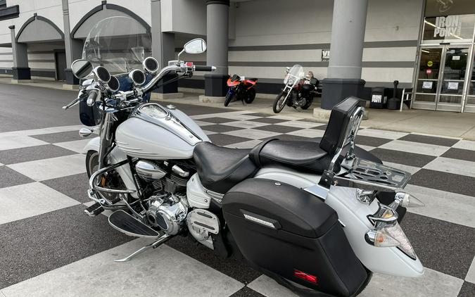 2006 Yamaha Roadliner S