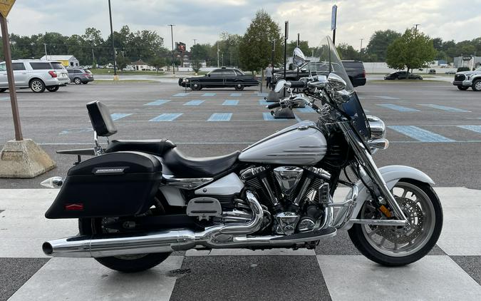 2006 Yamaha Roadliner S