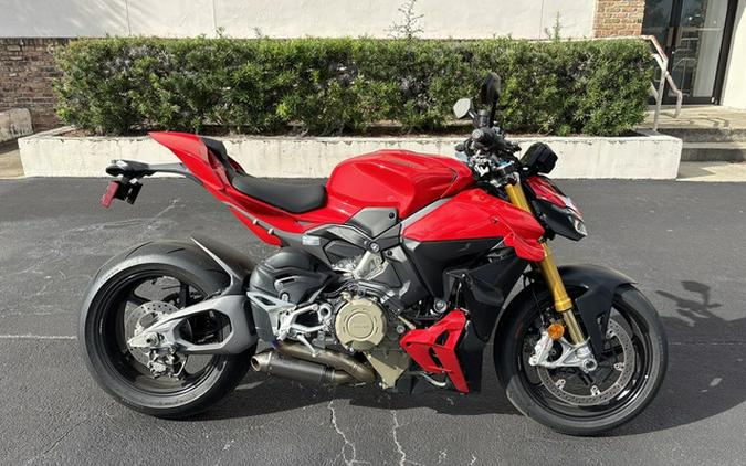 2025 Ducati Streetfighter V4 S Ducati Red V4 S