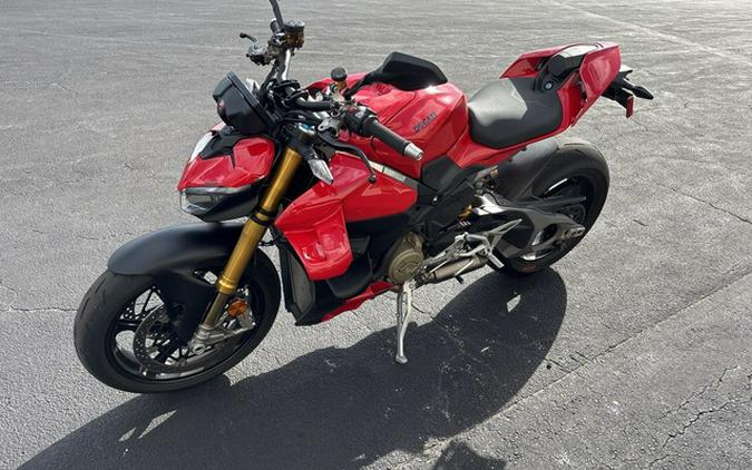 2025 Ducati Streetfighter V4 S Ducati Red V4 S