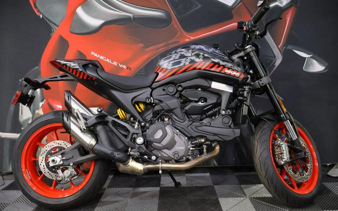 2024 Ducati Monster Plus Aviator Grey