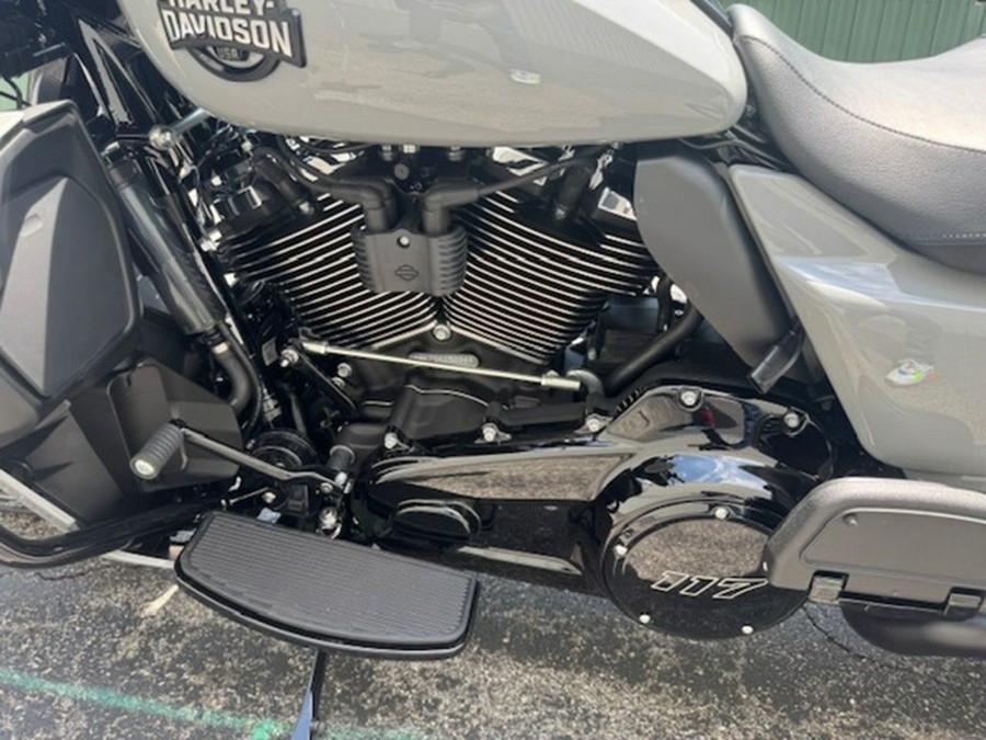 2025 Harley-Davidson FLHXU - Street Glide Ultra