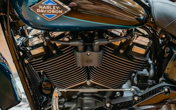 2026 Harley-Davidson Heritage Classic Cruiser FLHC